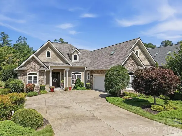 134 Whistlewood Lane, Hendersonville, NC 28739