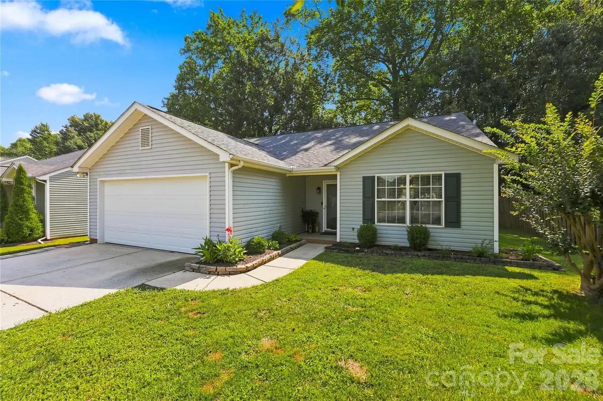 512 River View Drive, Lowell, NC 28098 - #1