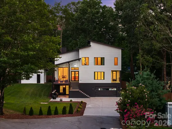 52 Klimovych Road, Hendersonville, NC 28792
