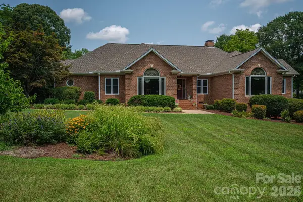 5023 Samuel Pinckney Drive, Belmont, NC 28012