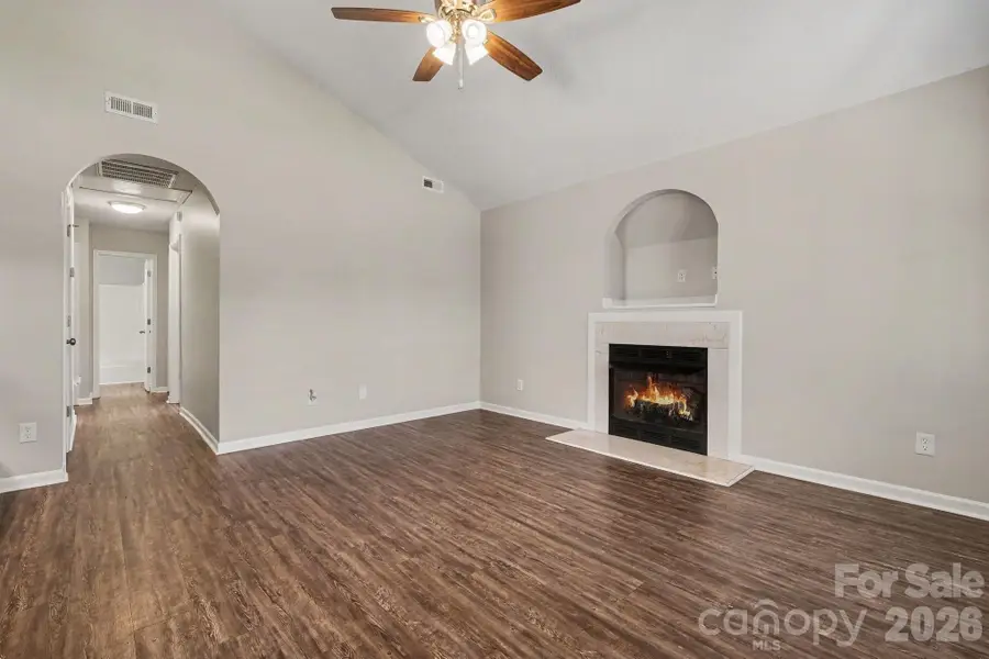 4104 Canyon Creek Lane, Charlotte, NC 28216 - #2