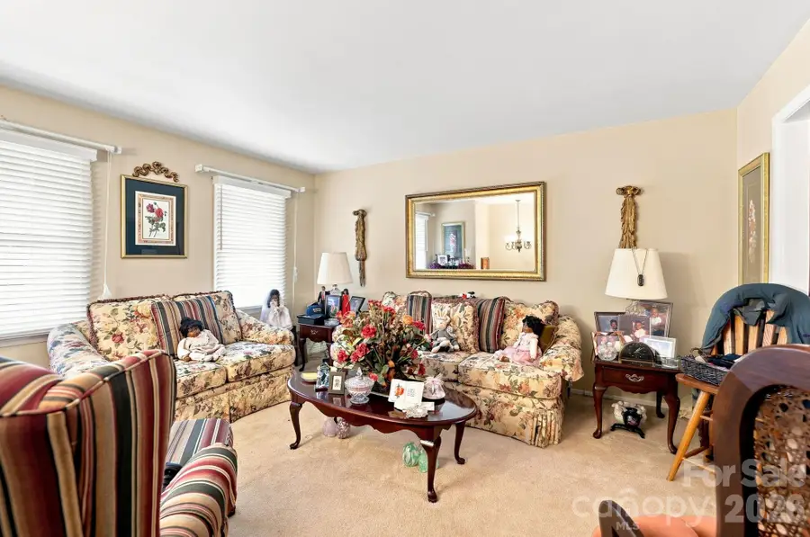 5914 Quiet Cove Court, Charlotte, NC 28215 - #2