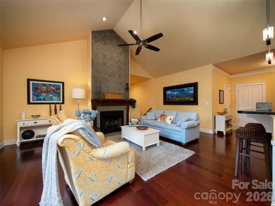 21 N Kaufman Stone Way, Biltmore Lake, NC 28715 - #3