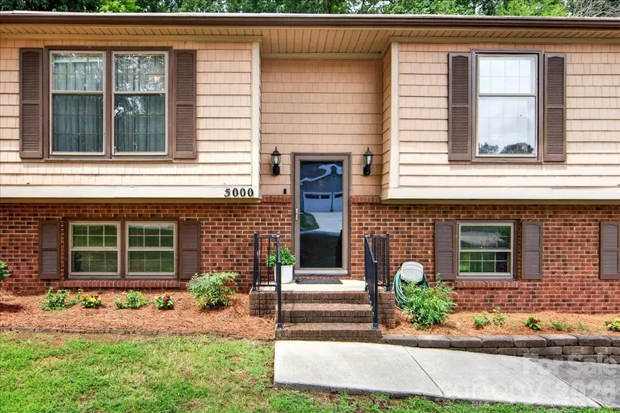 5000 Cedar Forest Drive, Charlotte, NC 28226 - #2