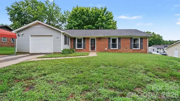3766 Danube Drive, Winston Salem, NC 27105