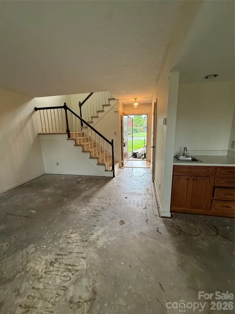 6805 Cabot Circle, Charlotte, NC 28226 - #3