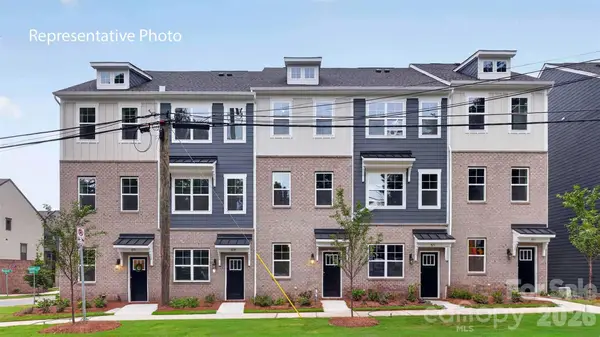513 Annagh Drive, Charlotte, NC 28217