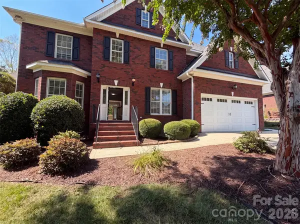 114 Stirling Heights Lane, Fort Mill, SC 29715