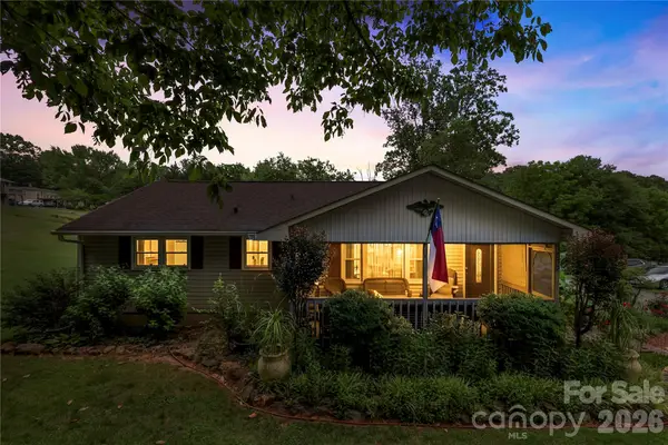 611 Pole Creasman Road, Asheville, NC 28806