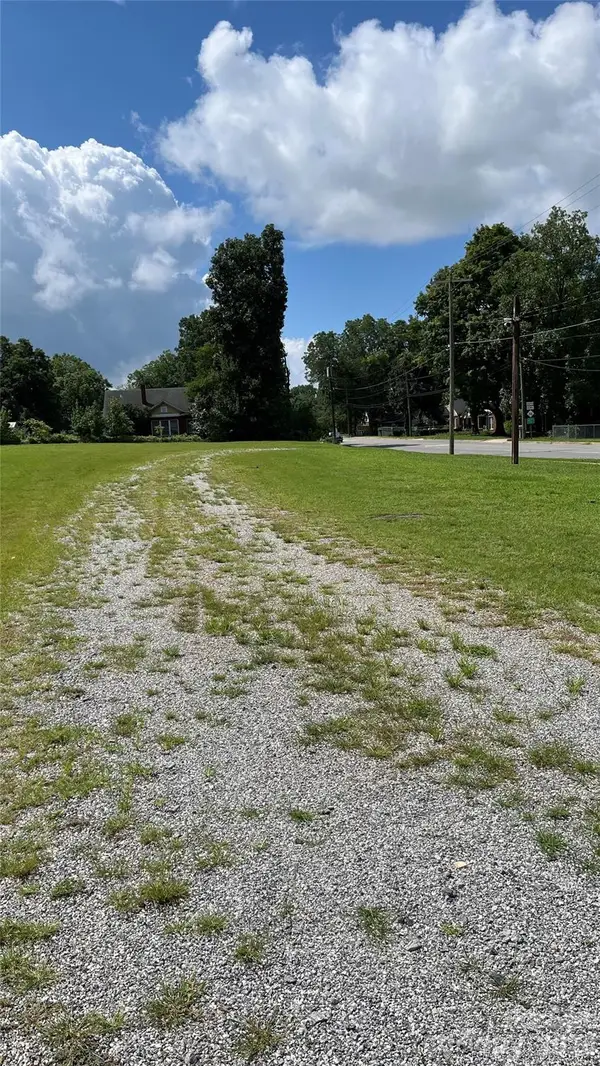 1107 1st Avenue S, Conover, NC 28613