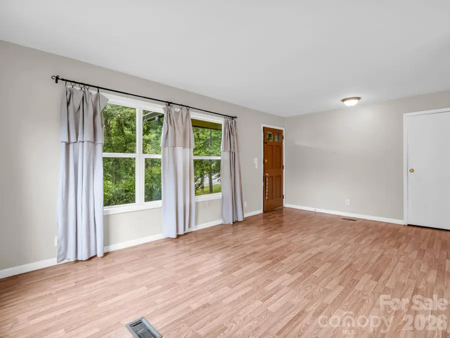 1 Lakewood Road, Hendersonville, NC 28792 - #3