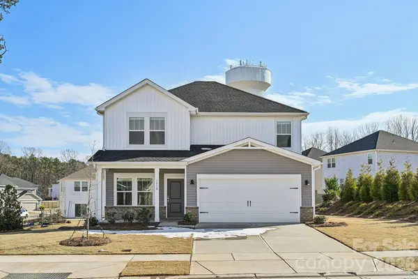 2306 Snapdragon Court, Stanley, NC 28164