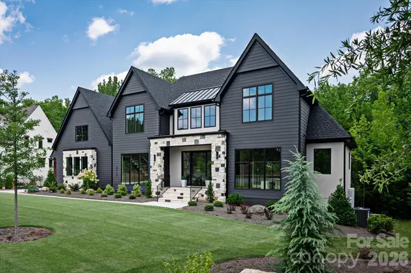 217 Crest Court, Weddington, NC 28104