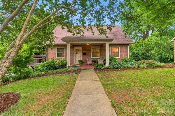 104 Hawthorne Lane, Morganton, NC 28655