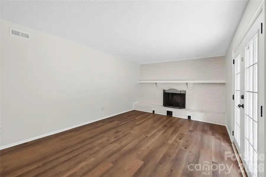 9524 Robert Burns Court, Charlotte, NC 28213 - #3