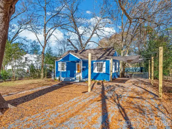 1136 Mona Drive, Charlotte, NC 28206