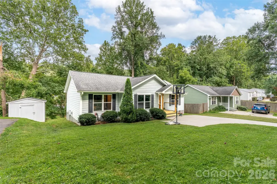 102 Iris Street, Asheville, NC 28803 - #2
