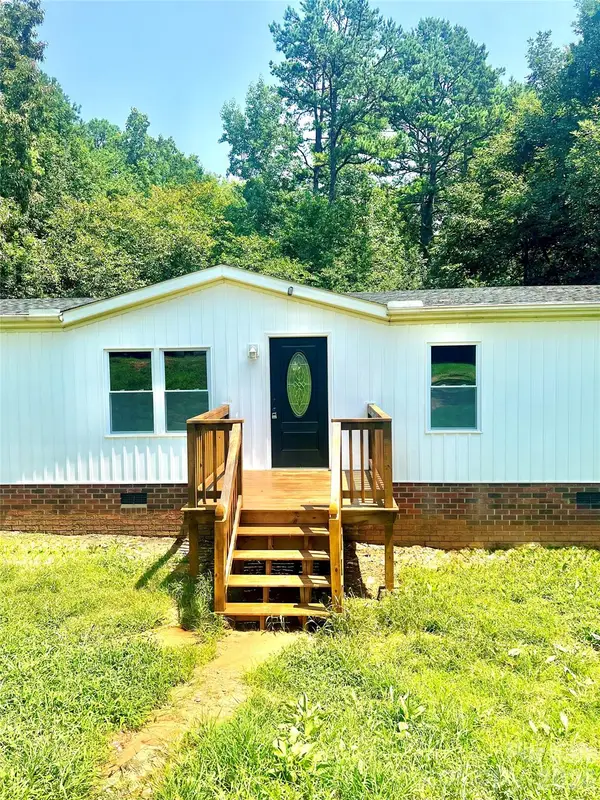 10380 Turnplow Drive #8, Davidson, NC 28036