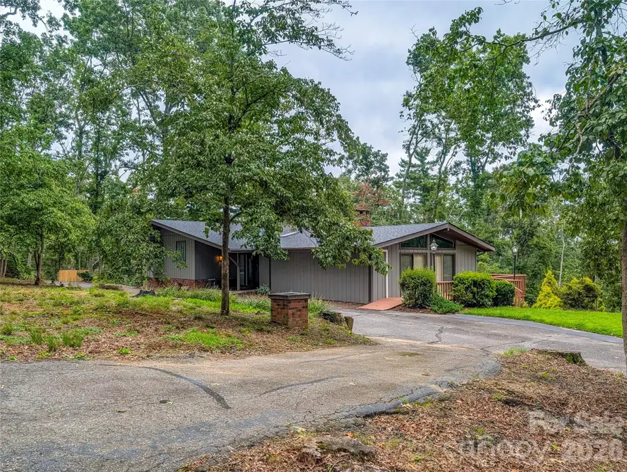 520 Washburn Road, Spruce Pine, NC 28777 - #2