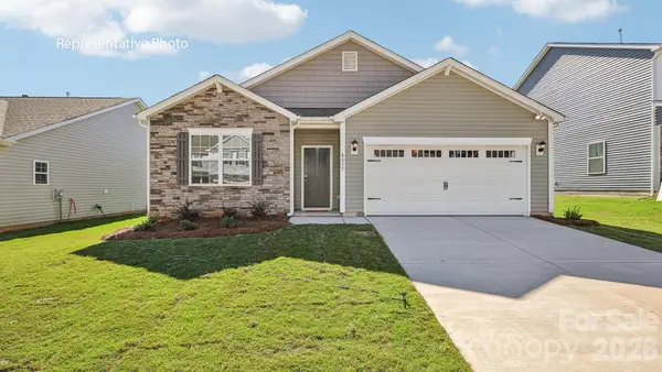 1044 Streamwood Avenue, Newton, NC 28658