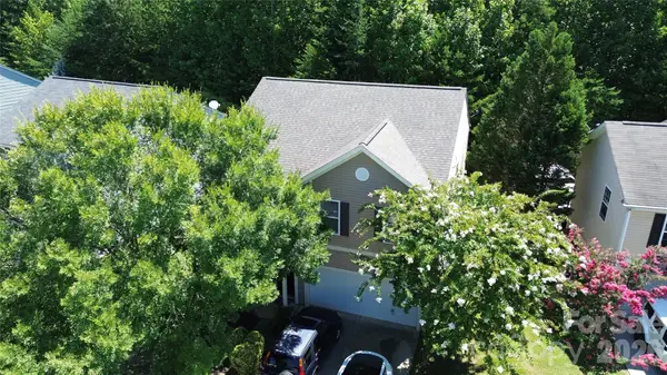 7736 Ponderosa Lane, Charlotte, NC 28215