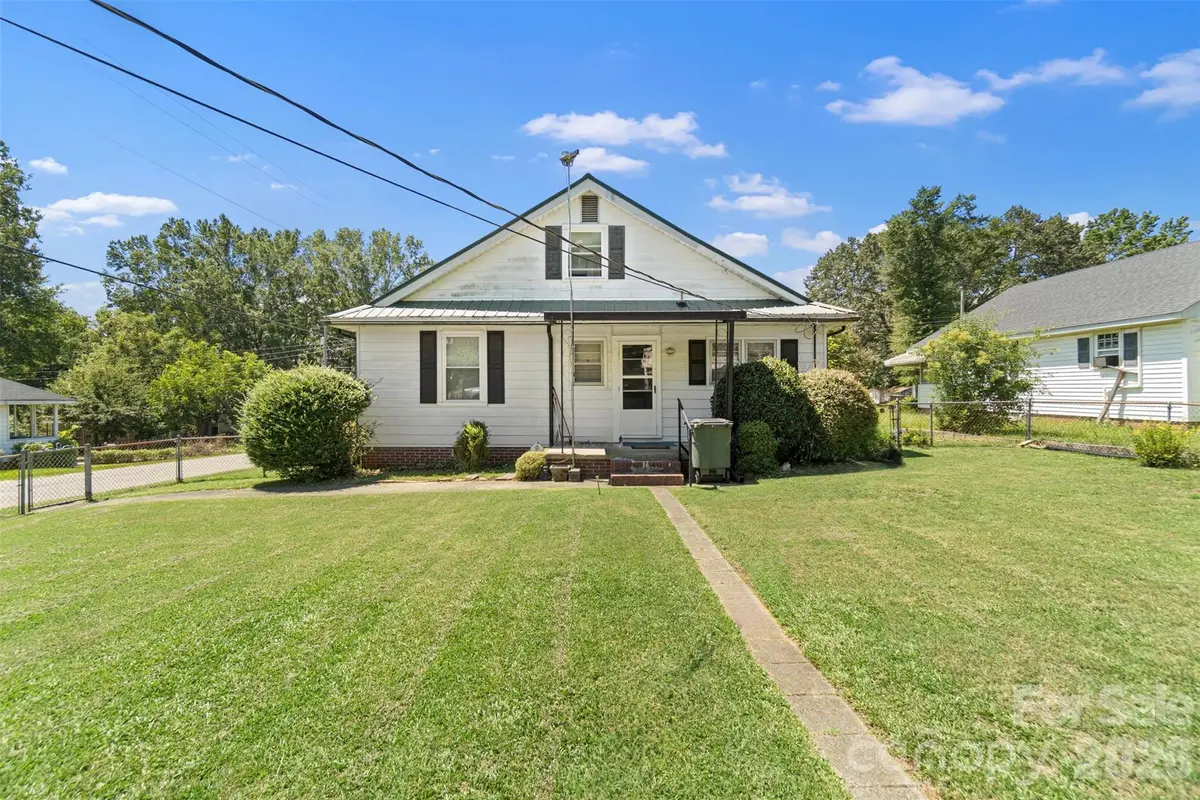 665 Cherry Street, Wadesboro, NC 28170 - #1