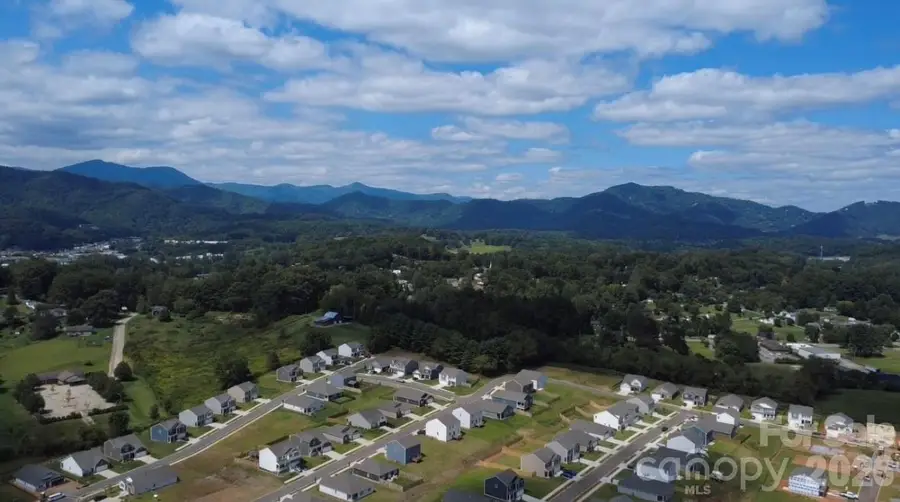 126 Ridgehaven Drive, Waynesville, NC 28786 - #2