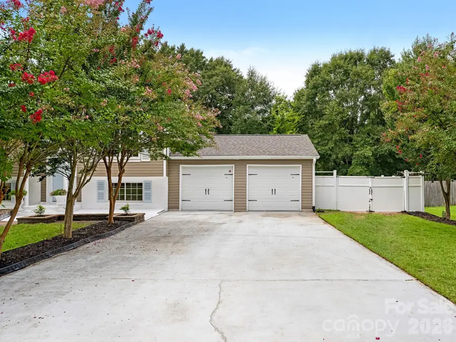 5808 Ryder Avenue, Charlotte, NC 28226 - #2