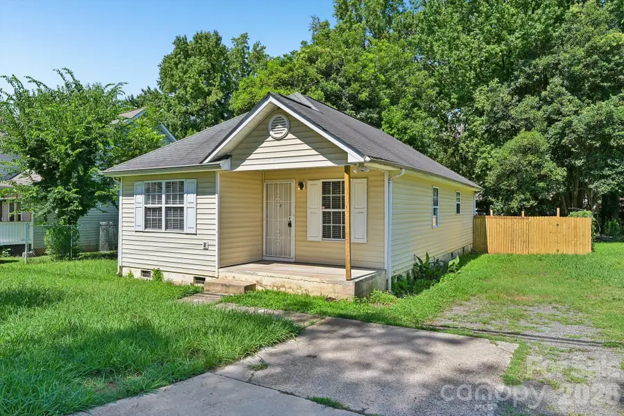 2664 Old Steele Creek Road, Charlotte, NC 28208 - #2