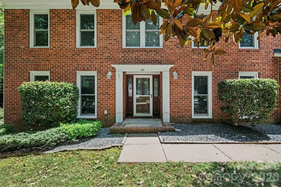 915 Brightmoor Drive, Matthews, NC 28105 - #3