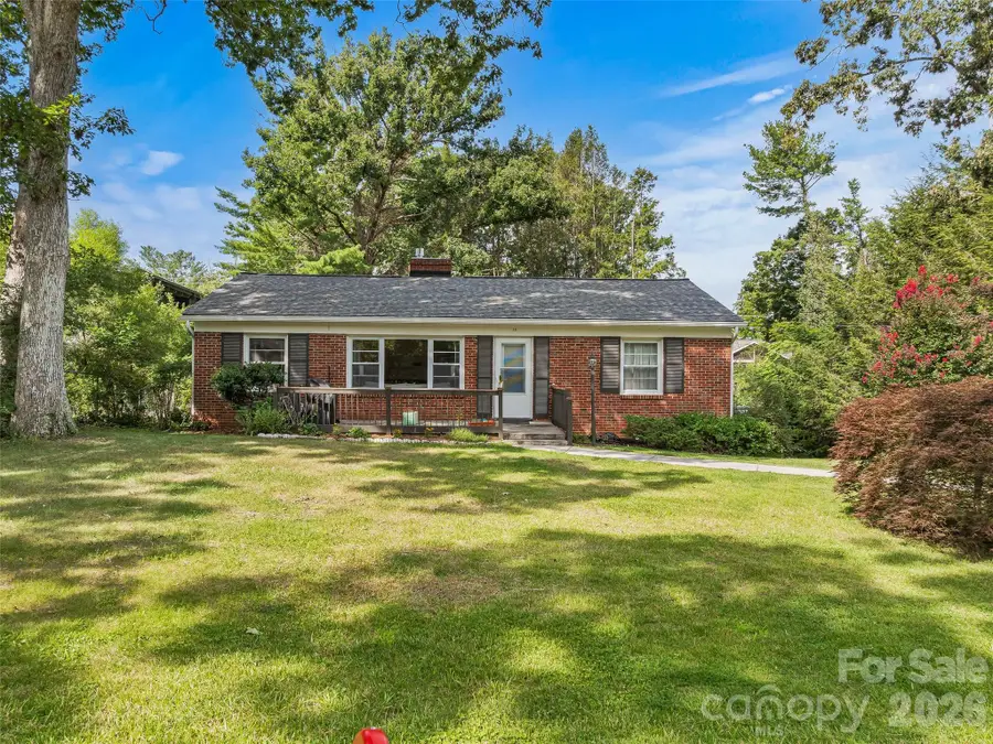 15 Lynnstone Court, Asheville, NC 28805 - #3