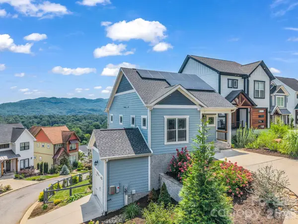 285 Mount Allen Heights, Black Mountain, NC 28711