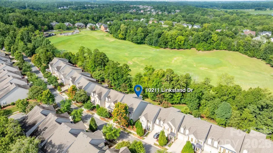 10211 Linksland Drive, Huntersville, NC 28078 - #2