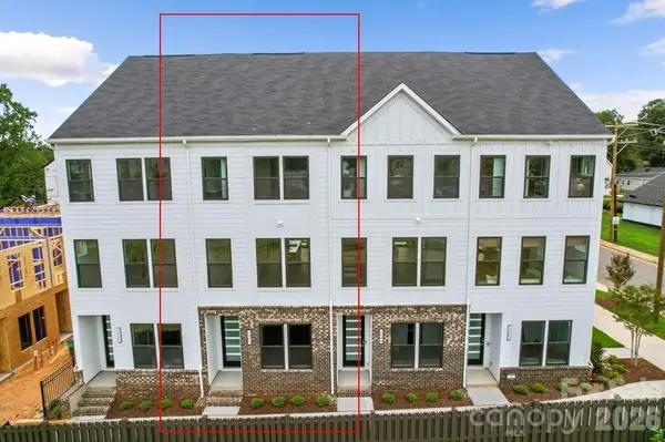 1013 Revival Row, Charlotte, NC 28208