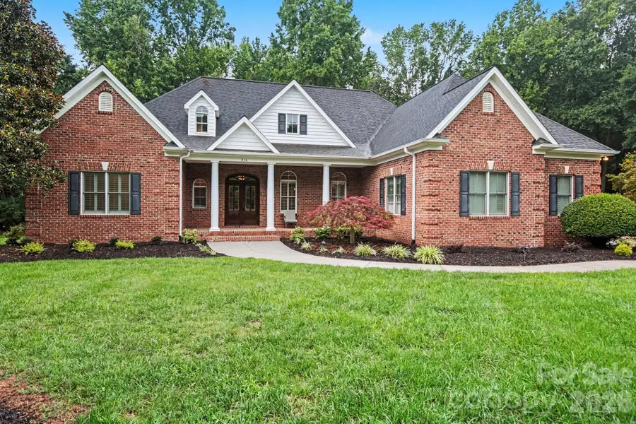 314 W Glenview Drive, Salisbury, NC 28147 - #2