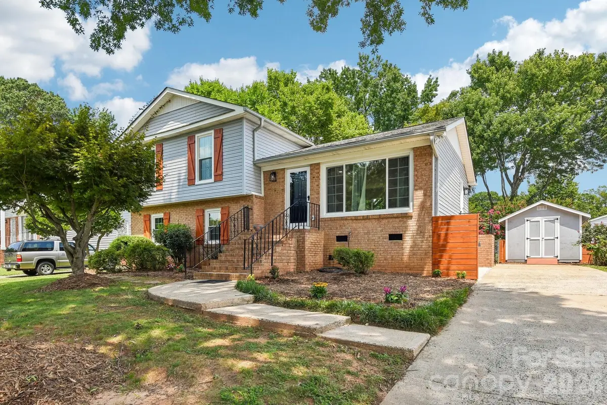 318 Red Roan Place, Charlotte, NC 28215 - #1