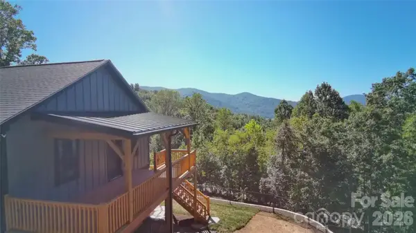 9 Nellie Bell Lane, Swannanoa, NC 28778