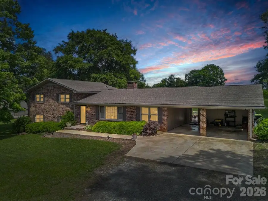 72 Mcentire Road, Tryon, NC 28782 - #2