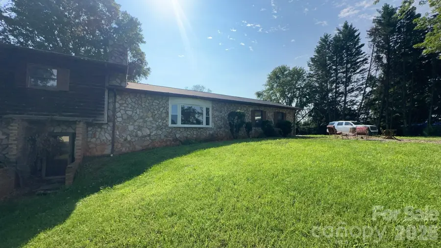 4294 Horseshoe Bend Road, Hudson, NC 28638 - #3