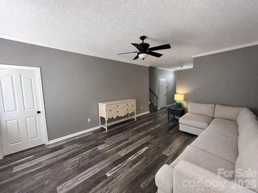 4515 Fox Thorne Drive, Charlotte, NC 28216 - #3