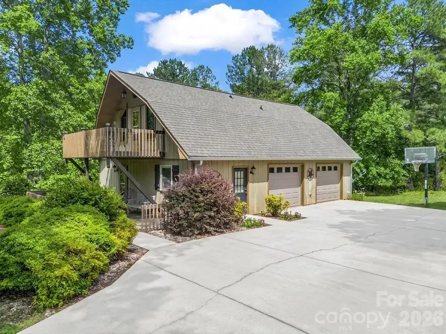 90 Mcentire Road, Tryon, NC 28782 - #2