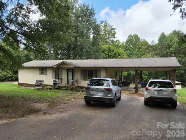 1981 Mollys Backbone Road, Sherrills Ford, NC 28673
