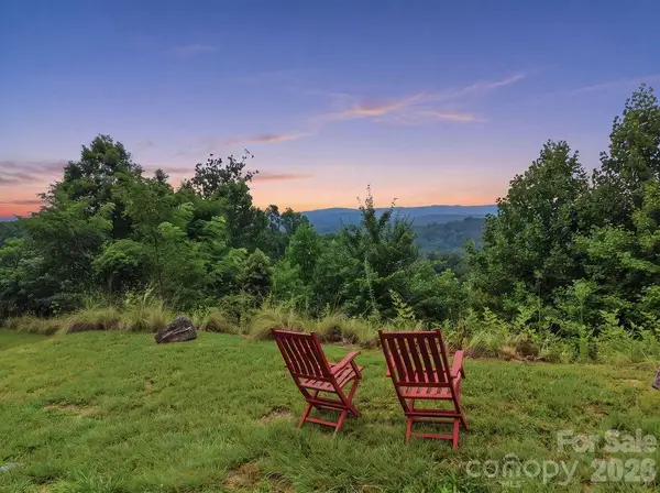 21 Marble Heights Trail, Hendersonville, NC 28791