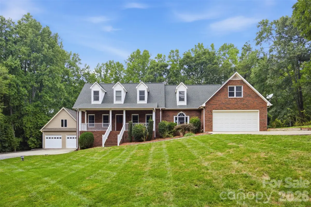 142 Griffin Street, Stanley, NC 28164 - #1