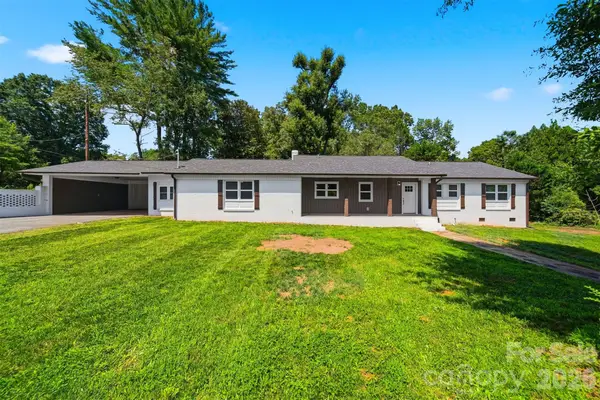908 13th Street Nw, Conover, NC 28613