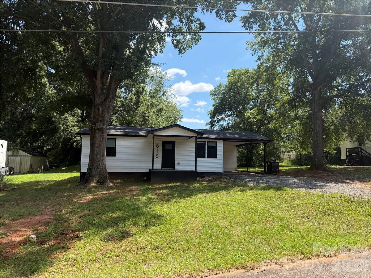 615 E Saunders Avenue, Newton, NC 28658 - #1