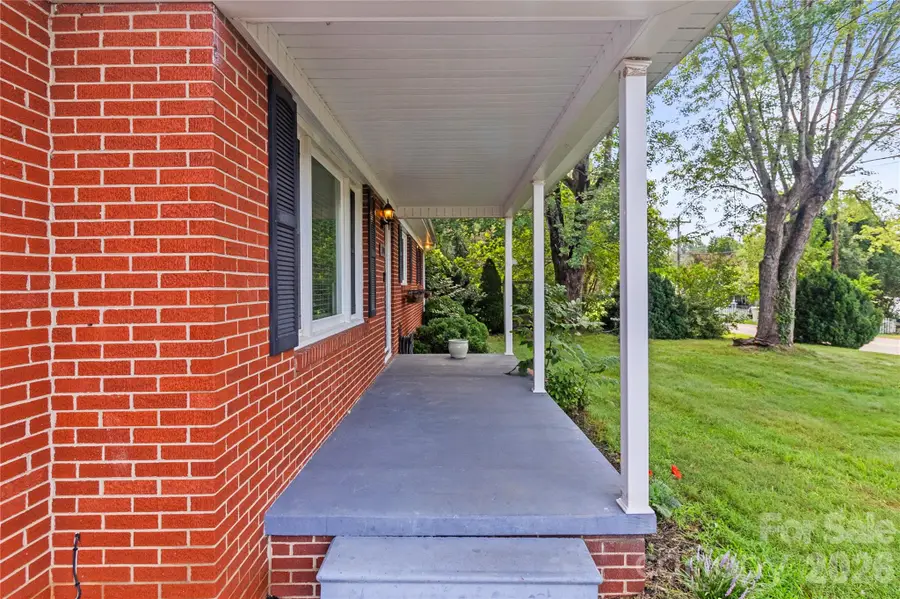 704 Pineburr Avenue Sw, Valdese, NC 28690 - #3