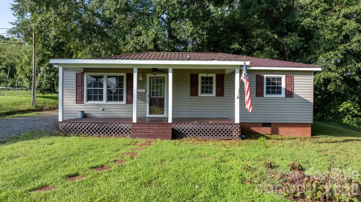 708 E Klutz Street, Maiden, NC 28650 - #1