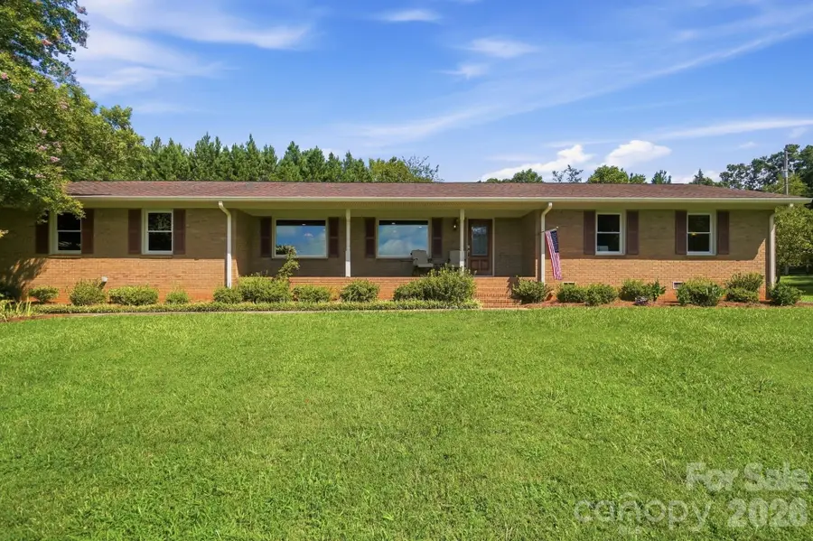 15513 Thompson Road, Charlotte, NC 28227 - #2