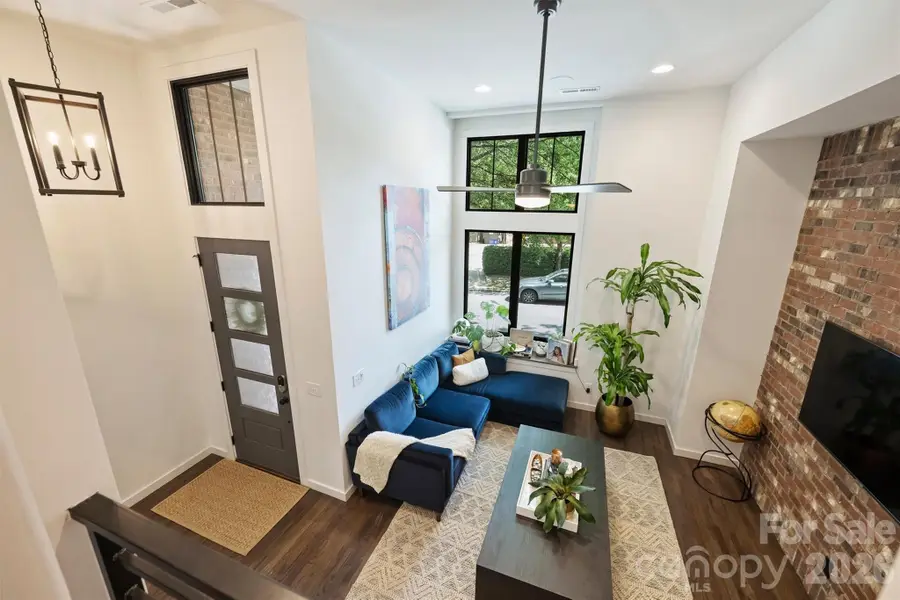 416 E 33rd Street, Charlotte, NC 28205 - #3